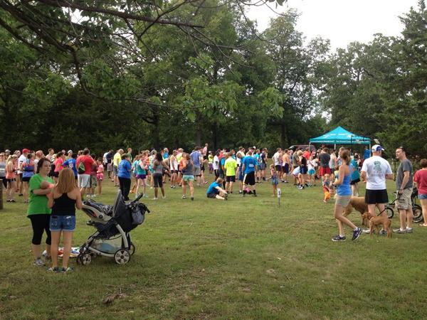 Awesome #kicksjcmo <a href="/jcmoRotaract/">Jeff City Rotaract</a> fundraising event at Binder Lake #formerCOMORotaractPres #rotary