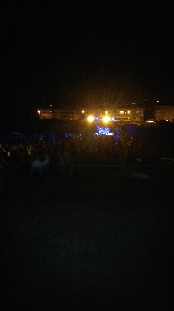 josedavidar1's tweet photo. Cerramos la semana en el IV Festival Loona! #torrachos http://t.co/yN5vyIeUFP