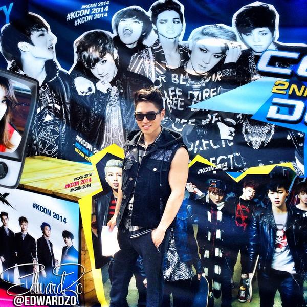 vampirepapii's tweet photo. RT this if u love #KPOP: Hello from #KCON ! So fun meeting u all today! http://t.co/TcacS989rZ @kconusa @MNETAMERICA http://t.co/H3docnjt98