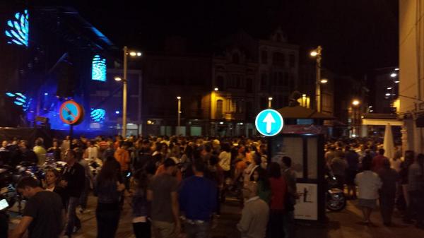Aaron4646's tweet photo. Empieza la fiesta en la bañeza despues de 6 horitas de moto! !😮  con @jjkawa @vanesajudithcos @GemmaAL19 y #valentin http://t.co/eVn858YYZ3