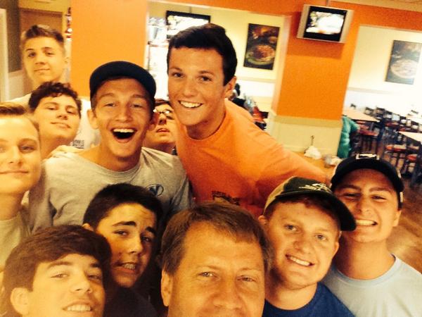 Tim Burchett tweet media