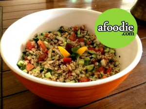 afoodiecom's tweet photo. Healthy Mediterranean Faro Salad http://t.co/uL4OU1aizU http://t.co/cejedyXZNV