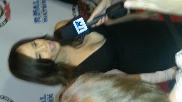 nvbhof's tweet photo. Our co-mc the beautiful and awesome actress RosiePerez on red carpet at #nvbhof # Puerto Rico #lovesboxing! http://t.co/WWuvjQyStw