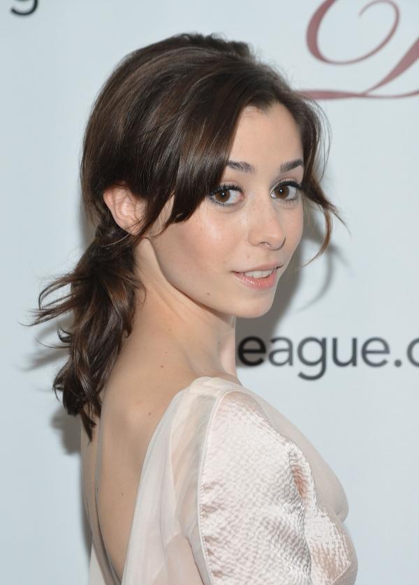 Happy Birthday to the mother, actress Cristin Milioti! 