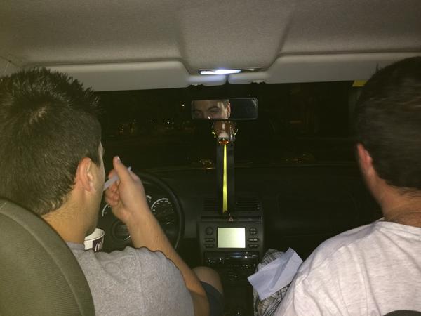 Weeences's tweet photo. #mcdoneando @sergiomartin994 @Valle_Rober http://t.co/bMuvJ2CpFZ