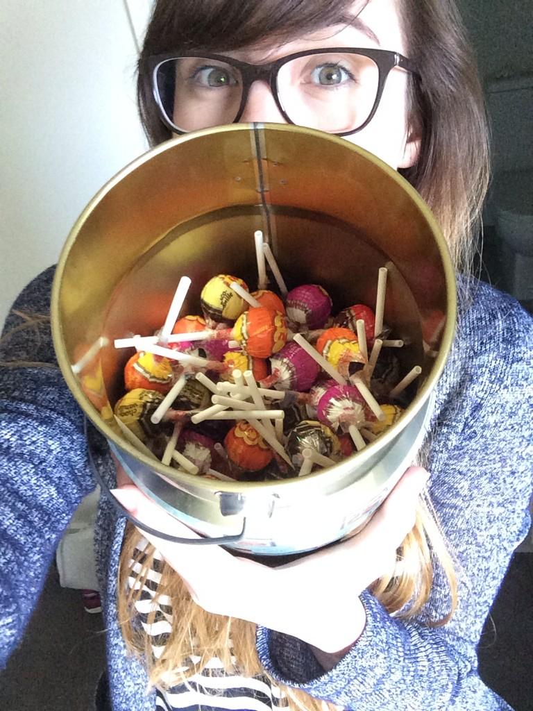 heyimbee on Twitter "take one ONLY ONE http//t.co/8C1m5vKCYl"