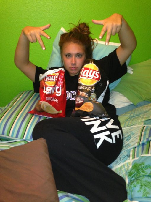 thx 4 da chips @saiesh24 http://t.co/AFwJBfii9c<a class="tags" target="_blank" title="On Twitter" href="/?out=eyJ0eXAiOiJKV1QiLCJhbGciOiJIUzUxMiJ9.eyJpYXQiOjE3MjA1Mzc5NTksImlzcyI6InR3cG9ybnN0YXJzLmNvbSIsIm5iZiI6MTcyMDUzNzk1OSwiZXhwIjoxNzUyMDczOTU5LCJyZWRpcmVjdF91cmwiOiJodHRwczovL3R3aXR0ZXIuY29tL3NhaWVzaDI0In0.Oy_x8e2JryDuPL2pxNRpbNAV3yNhgCUsWx995qMTZneJdbX_qZeyn8EOZRhFbePAGyNhhSRDIjjT_rqUDEpg6Q">@saiesh24</a><a href="/tag/faith"class="tags"><span>#faith</span></a>