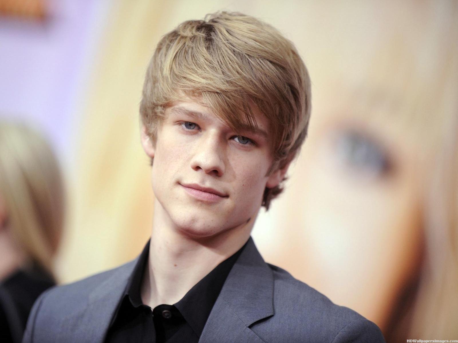 Here s wishing the X-Men star, Lucas Till, a very Happy Birthday. 