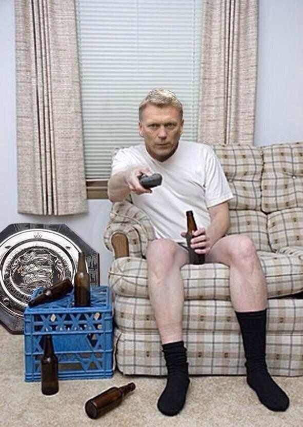 piesportsbooze's tweet photo. BREAKING! There will be no presentation after today's Community Shield as David Moyes has refused to hand it back! http://t.co/vWKq0DKoYB