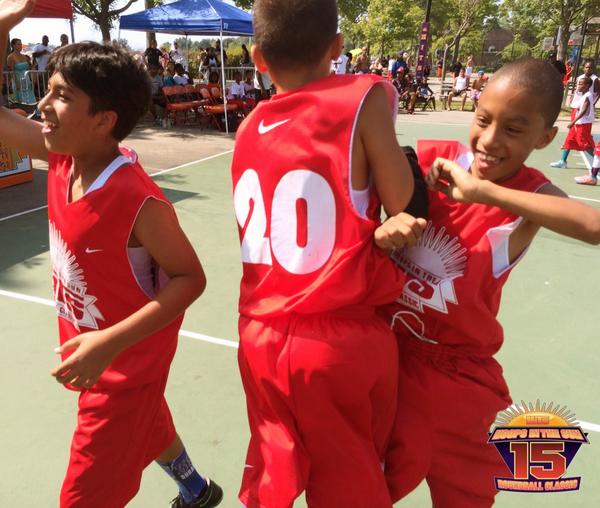 Riverside_Hawks's tweet photo. “@hoopsinthesun: The @Riverside_Hawks are the new 10U #hoopsinthesun Champions! http://t.co/sxBTOVlmKc”