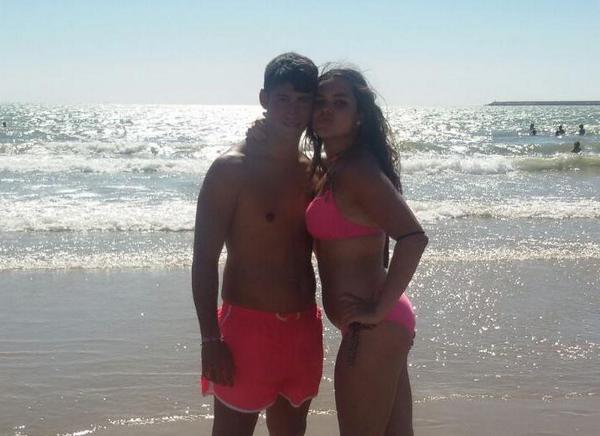 maria_caro20's tweet photo. Si es contigo, que sea para siempre ∞ Te quieroo gorditoo @manuel_angulo10 http://t.co/5fJ5QNmHB0