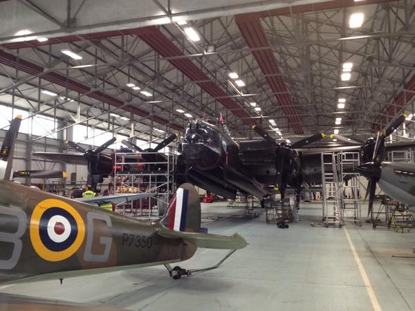 CWHM's tweet photo. Maintenance for the Lancaster's 25 hour check is well underway. #2LancsUK @LancsBomberAle @RAFBBMF #stayingdry http://t.co/dz3EVnGAOw