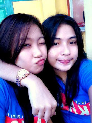 AnissaGope's tweet photo. Hut smansa (with @michikonataliaa ) http://t.co/sNDdeUkFlT