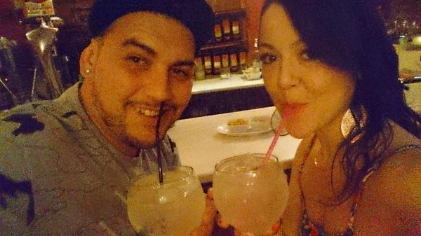 jadejunio29's tweet photo. Salud....por nosotros te kiero http://t.co/cvLBMMt9by