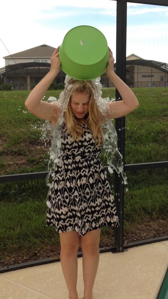 LStone_Photo's tweet photo. #IceBucketChallenge #StrikeOutALS #mnd @Craigo_S @vidler2791 http://t.co/hKvgi09sWZ