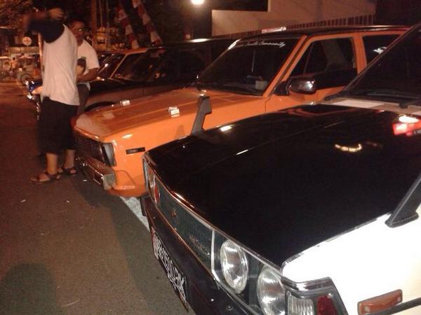 CorollaDXMks's tweet photo. Seperti biasa kopdar kami minggu malam, bersama teman teman celebes corolla classic http://t.co/ZblVLp2eWr