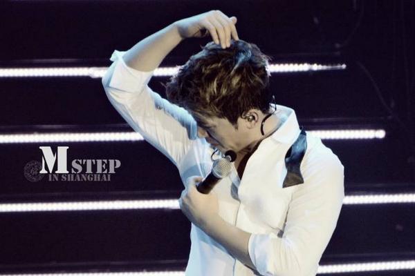 ThankYouShinhwa's tweet image. HAHAHAHA!
#이민우 #MSTEP Shanghai
(cr.on pic)