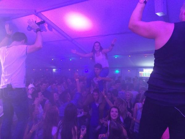 Venhorst was gaaf, heet en nat. Een super start na de vakantie. Tot volgend jaar!  Dan nemen we de zwembroek mee!
