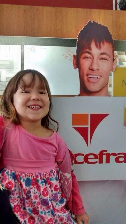 neymarjr's tweet image. Oi Isabella !! Bjo !! RT @BibaTaradona @neymarjr Essa é minha irmã, ela te ama muito, você pode dizer: Oi Isabella??