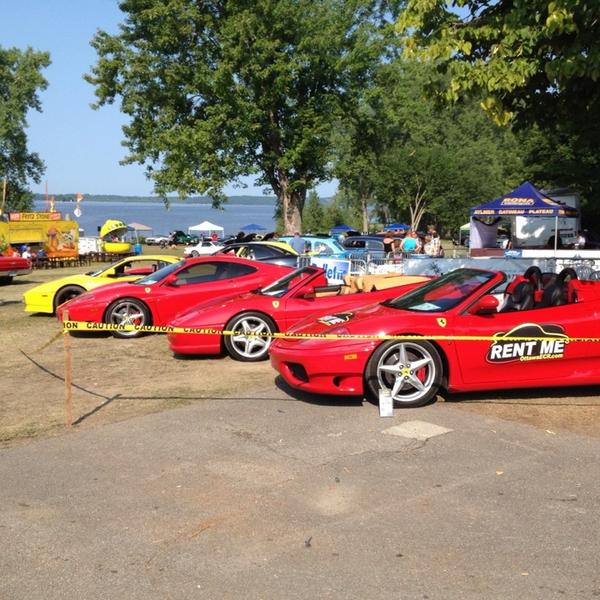 The FCA Ottawa club cars lined up at Gatineau Auto Show...come down and see some great cars!!!