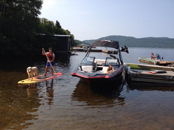 mikemaxw's tweet photo. "@coach_shon: @Dallas_Max98 @toofartilley waiting for you in the cottage harbour http://t.co/8a01xWpFQb".
Wow!!