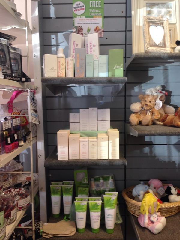 ArohaWellness's tweet photo. Sulphate &amp; #paraben free #skincare @MulticraftCabin, smells #delicious @iLoveHD_ @Love_Holmfirth @HolmfirthHour http://t.co/voItxZBwZi