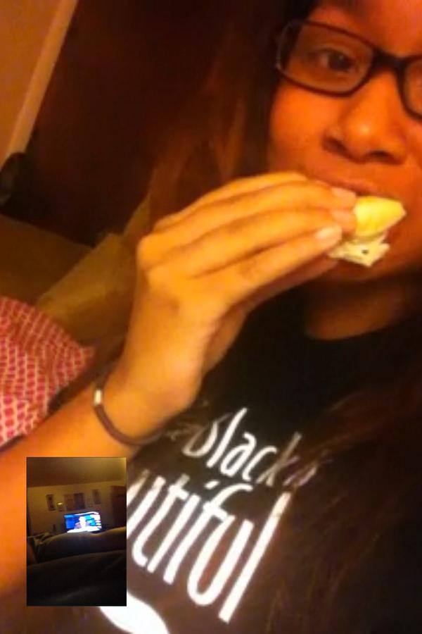 terrellc_'s tweet photo. Damm it's good ain't it😂😂😂😂😂😂 @lovenicole_xoxo http://t.co/4PKA0aMoTY