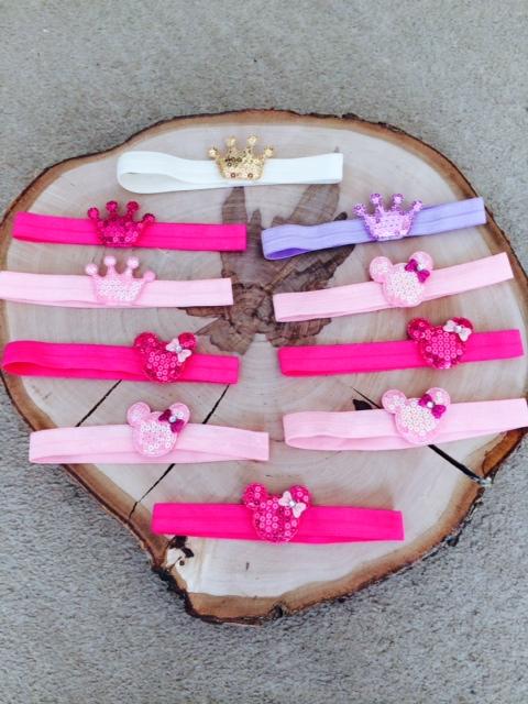 xohsoprettyx's tweet photo. Just made some teeny tiny headbands to donate to some premature princesses #cute #tiny #spreadingthelove #princesses http://t.co/5nmCO2MBUY