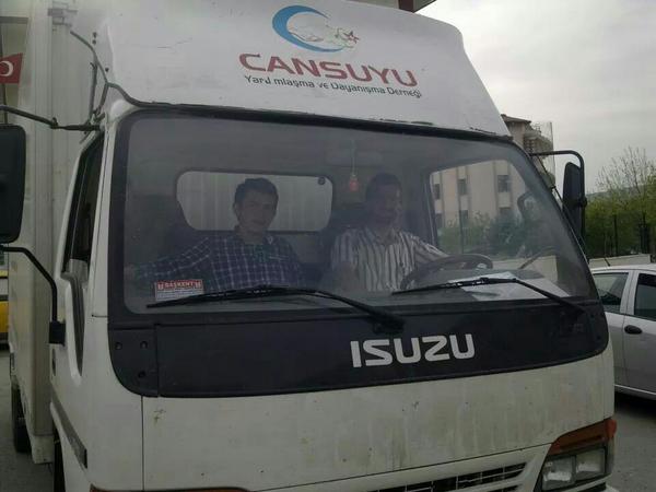 #paralariütüleyenadam
#kamyoncu
<a href="/AAzizSimsek/">Abdülaziz ŞİMŞEK</a>  <a href="/eminkaldirim/">M. Emin Kaldırım</a> 
... .... ......! .. ..... ...... .....(!)