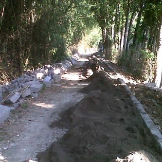 DKarangdowo's tweet photo. Pemasangan paving shering 2014 http://t.co/8bDdqnullg