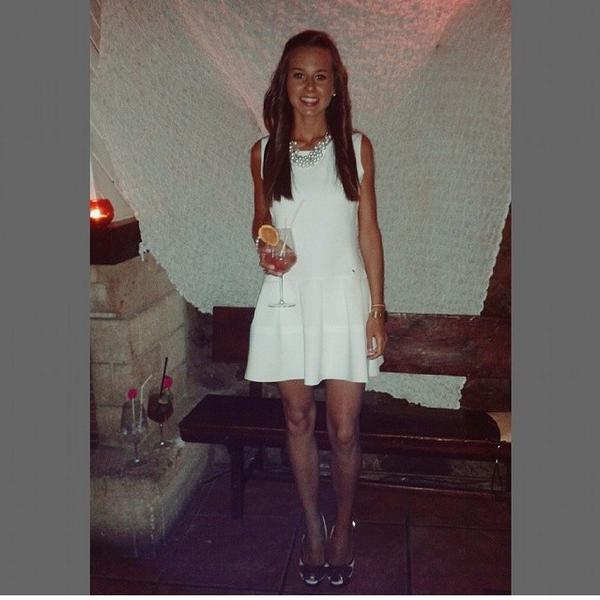 Suattiworld's tweet photo. Preciosa @Raqueltejerina con el vestido de neopreno ¡¡Estas ideal mi niña!! Muchas gracias por compartir tu foto 😘 http://t.co/Awt0S4lCDg