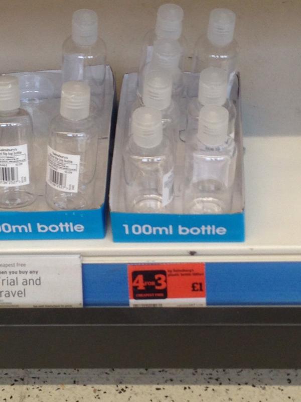 Katkell1's tweet photo. @mumphy17SAFC couldn't stop laughing when we seen these 🙊any brandy?? http://t.co/lJ23CSJGY9