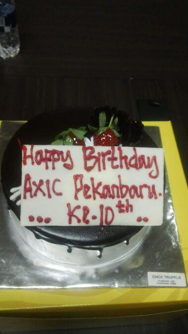 AXICPku's tweet photo. Kue ANNIVERSARY ke 10 @AxicInfo http://t.co/t590NrxxKL