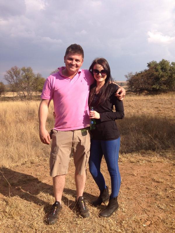 marelivaneeden's tweet photo. Baie geluk met DIE @kobusrheeders (legende) se verjaarsdag!!! Het lekker saam jou gekuier vandag! @ruantheron http://t.co/1GHhizURiF
