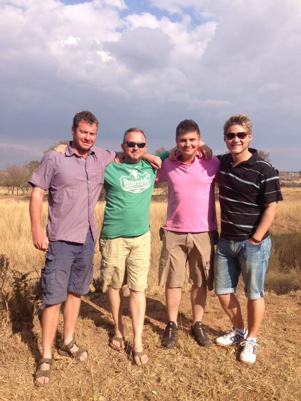 marelivaneeden's tweet photo. Baie geluk met DIE @kobusrheeders (legende) se verjaarsdag!!! Het lekker saam jou gekuier vandag! @ruantheron http://t.co/1GHhizURiF