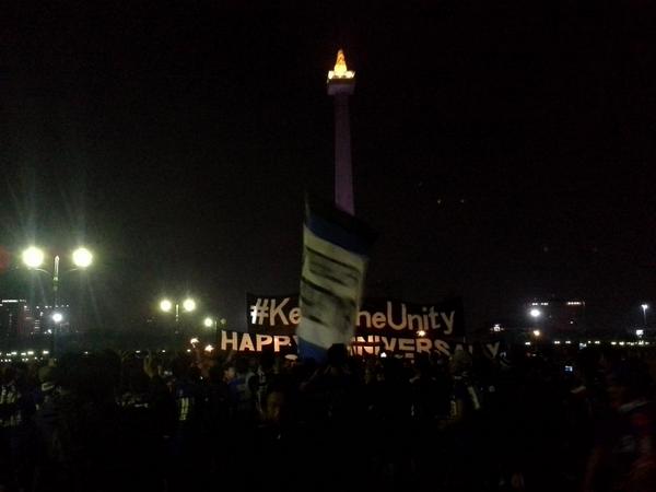 AremaDjakarta's tweet photo. #KeepTheUnity #27NuhatArema http://t.co/8GshkgSlAx