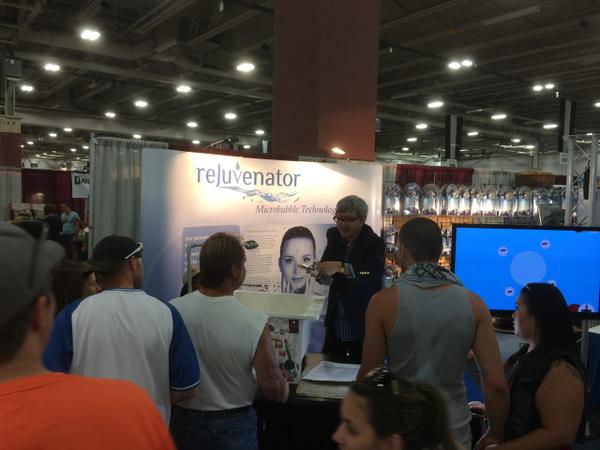 RejuvenatorPro's tweet photo. What a fun time @wistatefair! Great people, great crowd! Last day here! http://t.co/pLfZNHBeUG