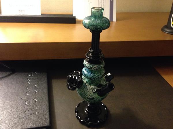 D330Mike's tweet photo. Nug Run Crumble &amp; Heady Glass #MedicalMarijuana #Denver #OilRigs #Crumble #BHO #Hash #Dabs #HeadyGlass ✌️ http://t.co/cPExb3qPYN