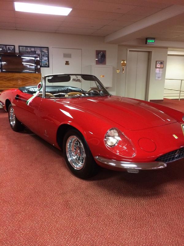 GoodwoodRRC's tweet photo. @InsideFerrari 365 California at #nethercuttcollection. Pretty, pretty car... http://t.co/xRhBGbfWKG