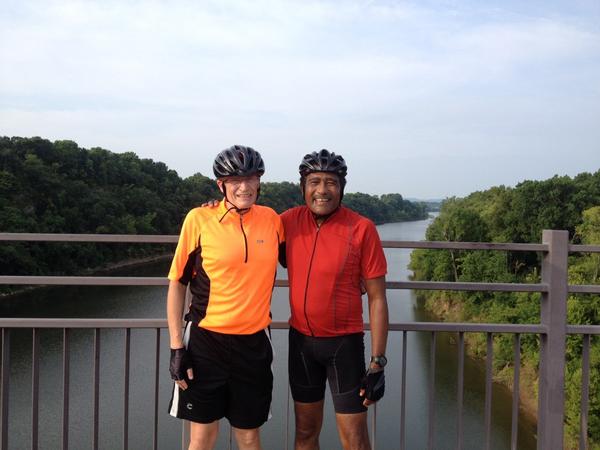 papacarlvd's tweet photo. Me and the best brother-in-law on the planet out for a morning spin. http://t.co/Ar9wIcd0jm