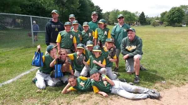 hollyla1's tweet photo. @HammondsPlains win to advance to @baseball_ns 11u provincals http://t.co/nAG6pdXlnL