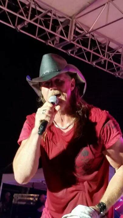GeislerKym's tweet photo. Awesome pics it was an amazing night http://t.co/QyQNwKJkqw