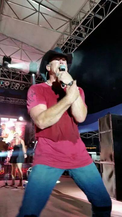 GeislerKym's tweet photo. Awesome pics it was an amazing night http://t.co/QyQNwKJkqw