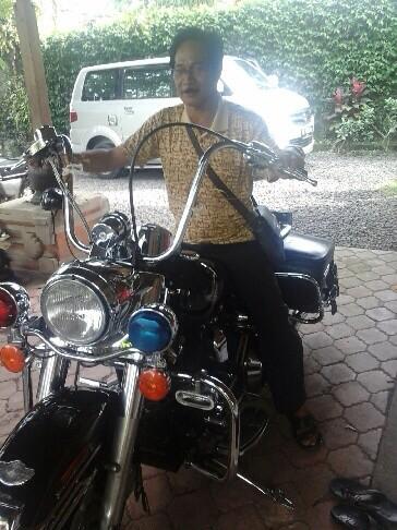 MCranium's tweet photo. Big bossss... http://t.co/9R70r27ICb