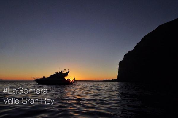 instaobc's tweet photo. Tal vez el mejor lugar del mundo para disfrutar de una puesta de sol #vallegranrey #lagomera @canarias_es http://t.co/JPBkwDD5dO