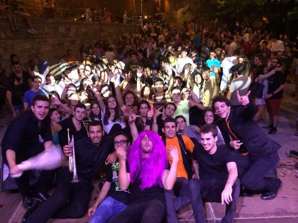gran_band's tweet photo. Ahir a la nit a Suterranya! http://t.co/8FgwbDnrjr
