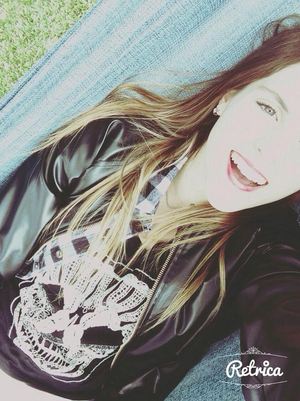 lulifrancos12's tweet photo. Domingo+hamaca paraguaya=👌 http://t.co/JLsoT4HfBO