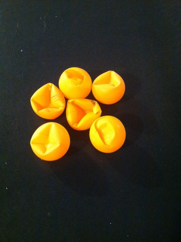 TableTennisTalk's tweet photo. #MajorTableTennisProblem http://t.co/Xy9MOHnEuw