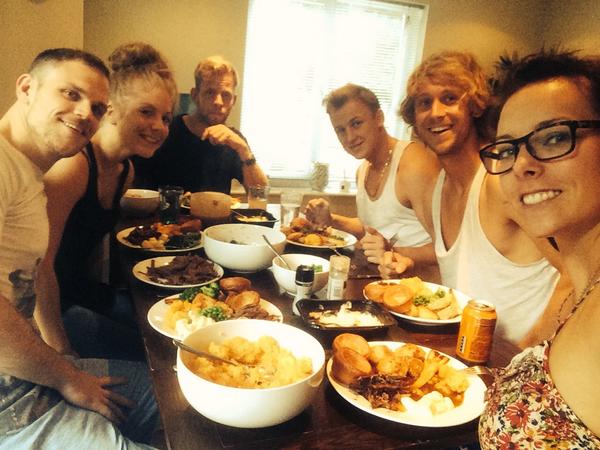 Luke Mitchell tweet media