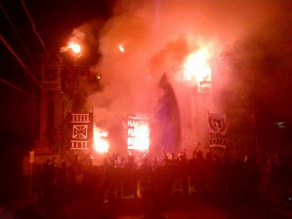 ali8715's tweet photo. Kota Turen membara karna flair #27NuhatArema #KeepTheUnity http://t.co/uUEfjXil1u